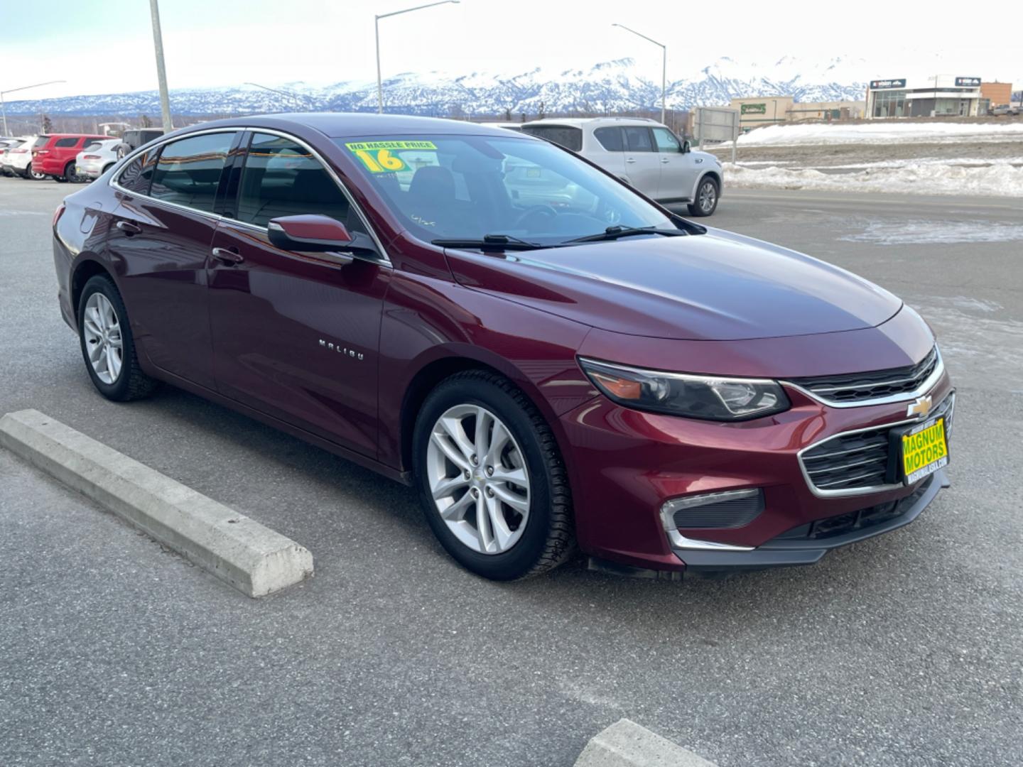 2016 Burgundy Chevrolet Malibu LT (1G1ZE5ST7GF) with an 1.5 Turbo inline 4 engine, 6 speed automatic transmission, located at 1960 Industrial Drive, Wasilla, 99654, (907) 274-2277, 61.573475, -149.400146 - Photo#4